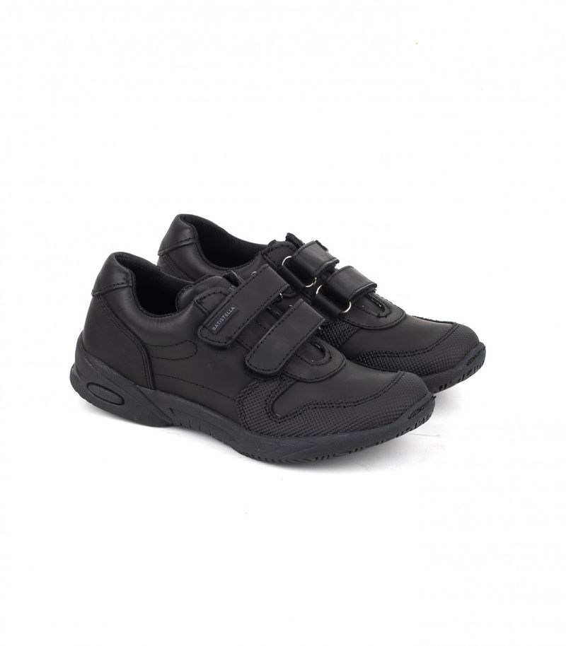 Zapatillas-colegiales-de-cuero-negro.jpg