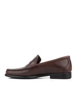 Mocasines-clasicos-de-cuero-marron.jpg