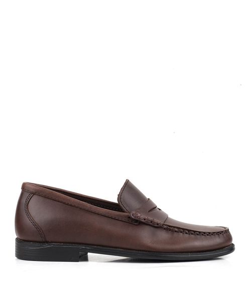 Mocasines clásicos de cuero marrón