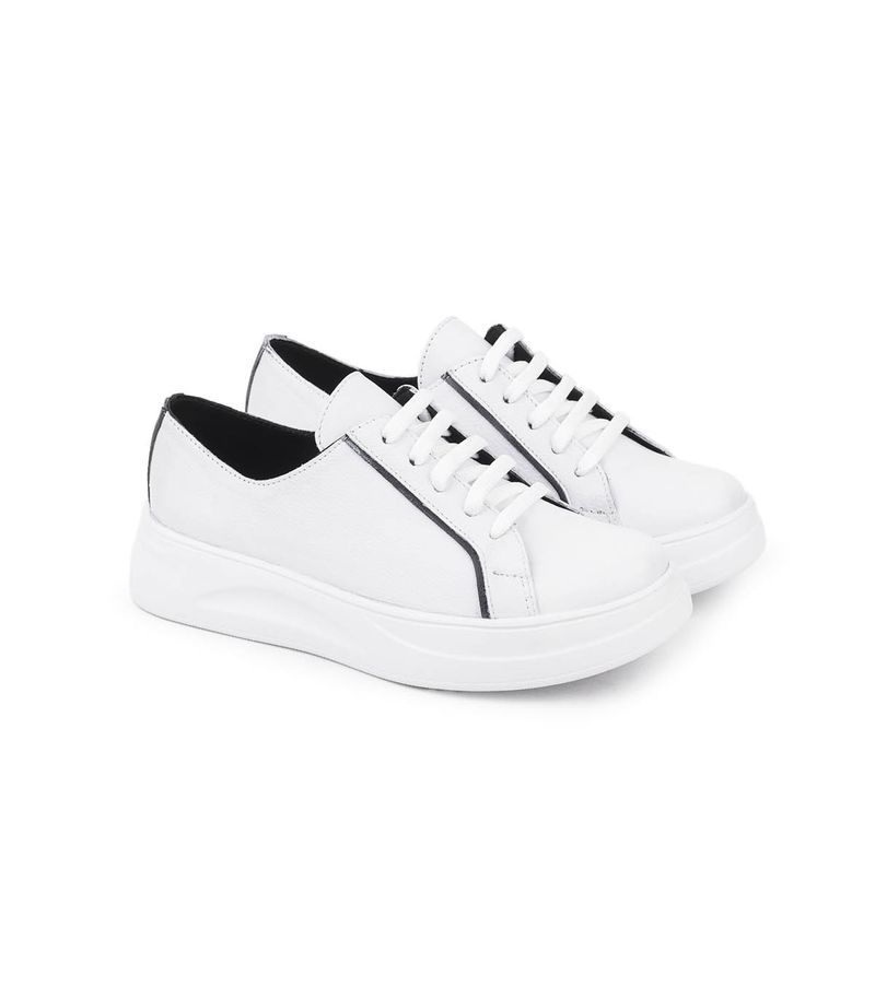 Zapatillas-clasicas-de-cuero-blanco.jpg