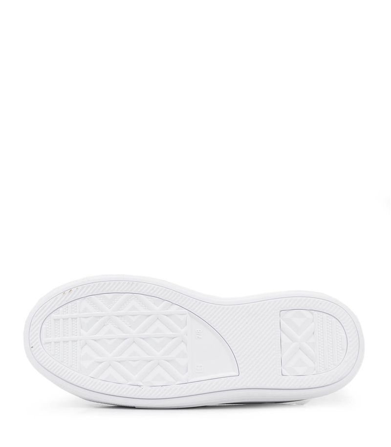 Zapatillas-clasicas-de-simil-en-blanco.jpg