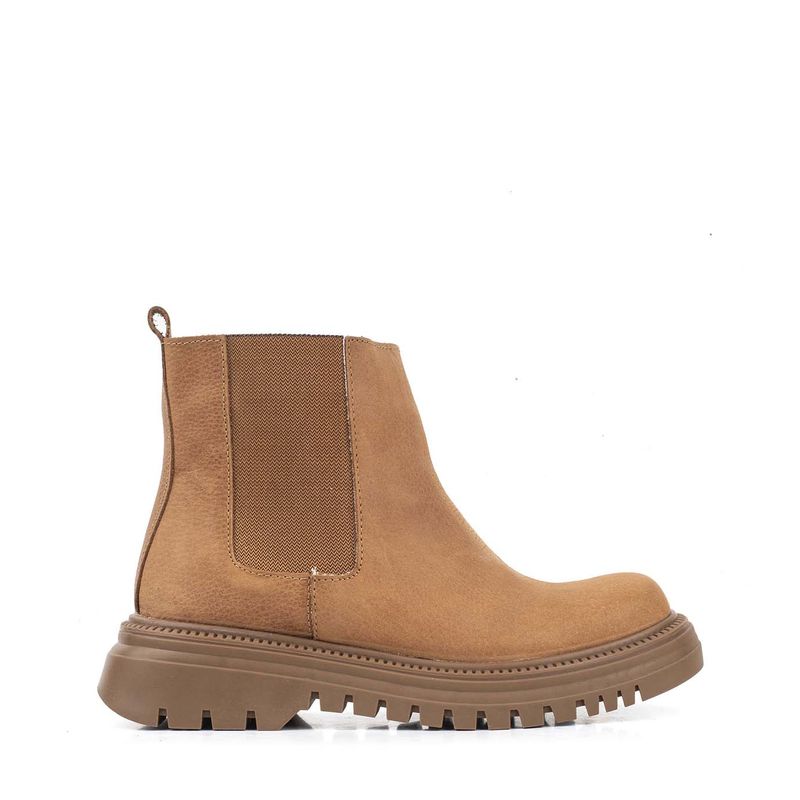 Botas cortas base tractor de cuero en suela