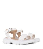 Sandalias-clasicas-de-simil-en-blanco.jpg