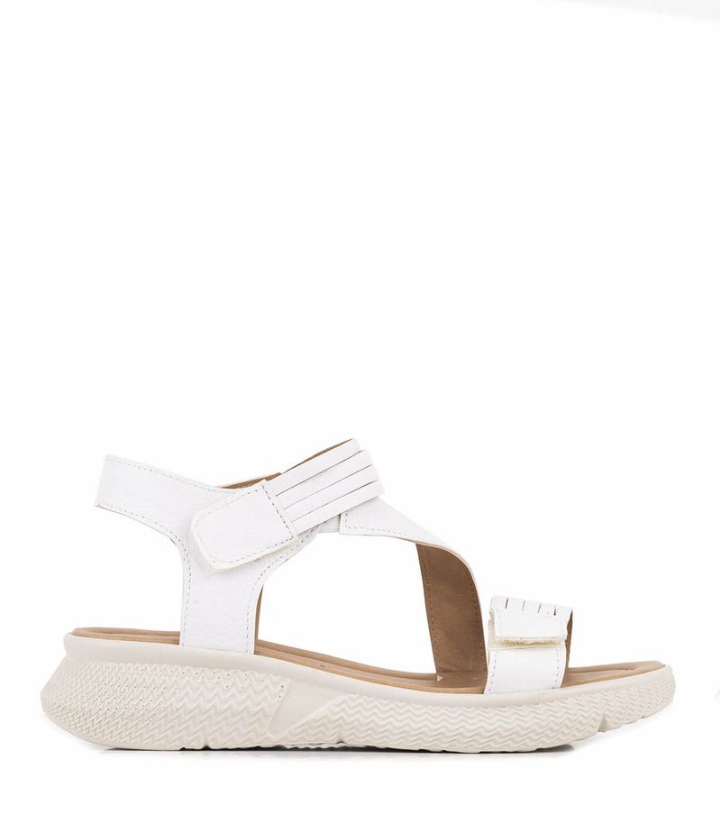 Sandalias-de-cuero-blanco-con-velcro.jpg