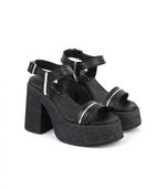 Sandalias-altas-en-denim-negro.jpg