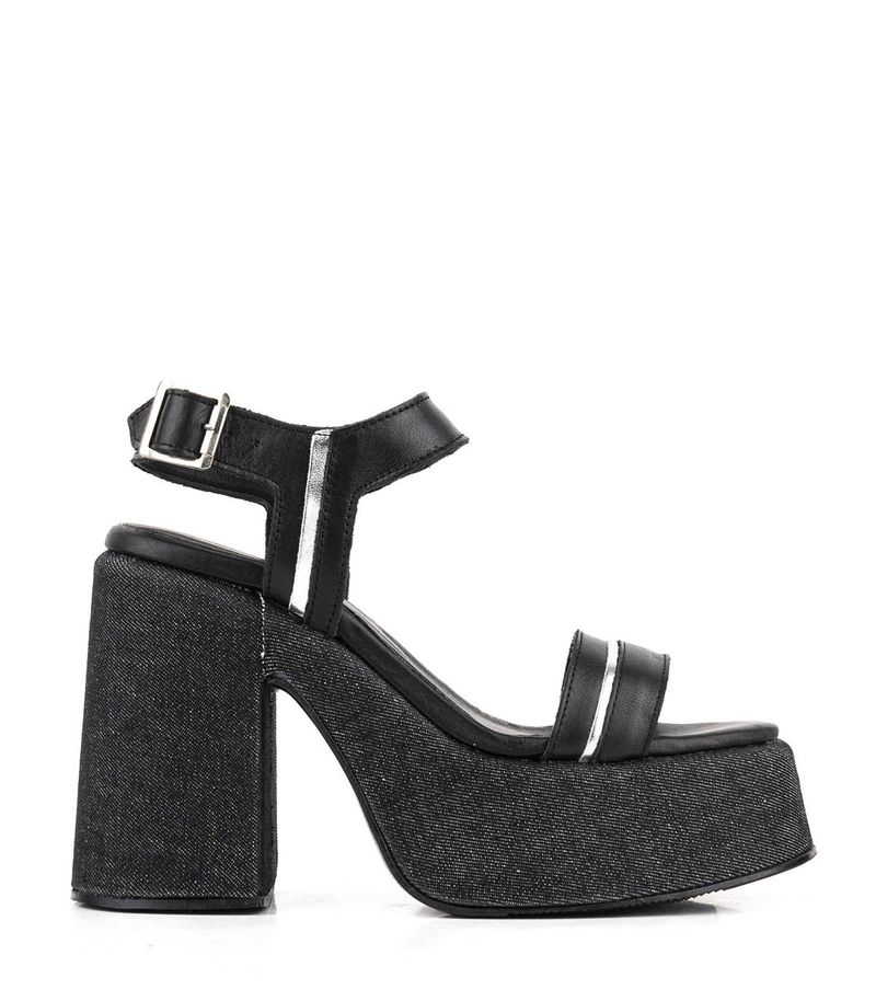 Sandalias-altas-en-denim-negro.jpg