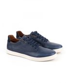 Zapatillas-urbanas-de-cuero-en-azul.jpg