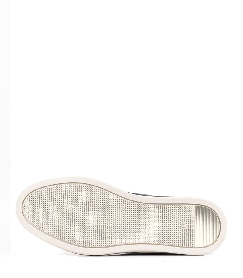 Zapatillas-urbanas-de-cuero-en-azul.jpg