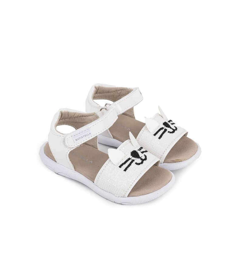 Sandalias-con-apliques-de-simil-en-blanco.jpg