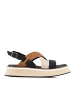 Sandalias-bajas-combinadas-de-cuero-en-negro.jpg