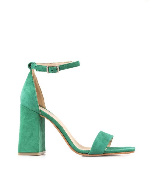 Sandalias con pulsera de gamuza en verde