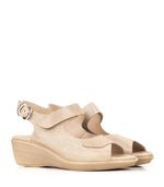 Sandalias-taco-chino-de-reptil-en-nude.jpg