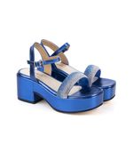 Sandalias-metalizadas-de-simil-en-azul.jpg