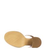Sandalias-con-pulsera-de-cuero-en-nude.jpg