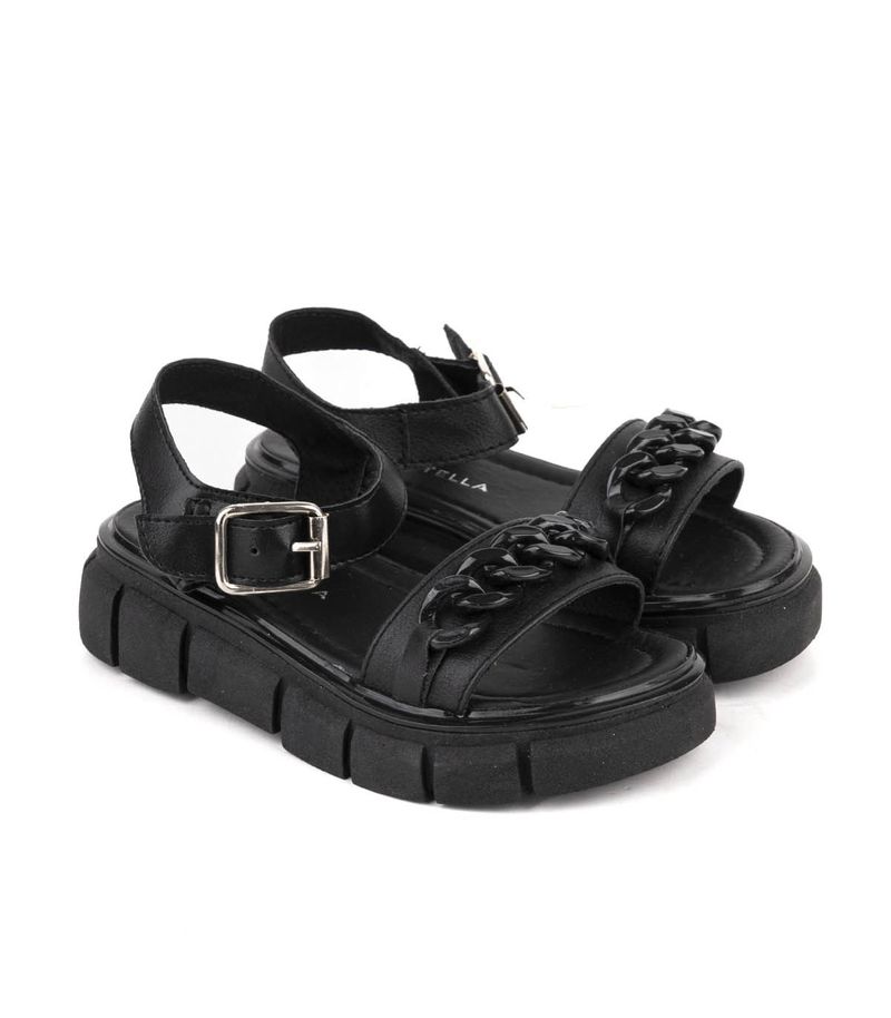 Sandalias-con-cadenas-de-simil-en-negro.jpg