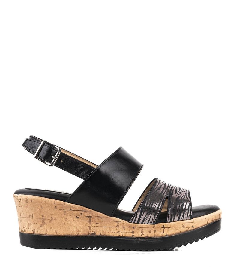 Sandalias-combinadas-de-cuero-en-negro.jpg