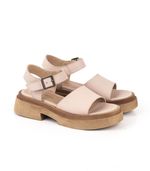 Sandalias-clasicas-de-cuero-en-nude.jpg