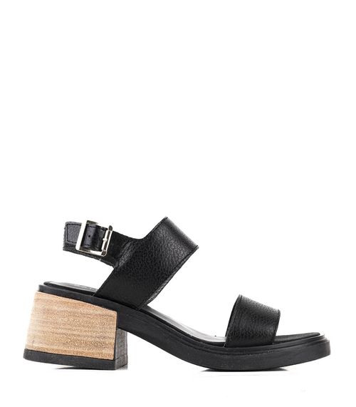 Sandalias taco ancho de cuero negro