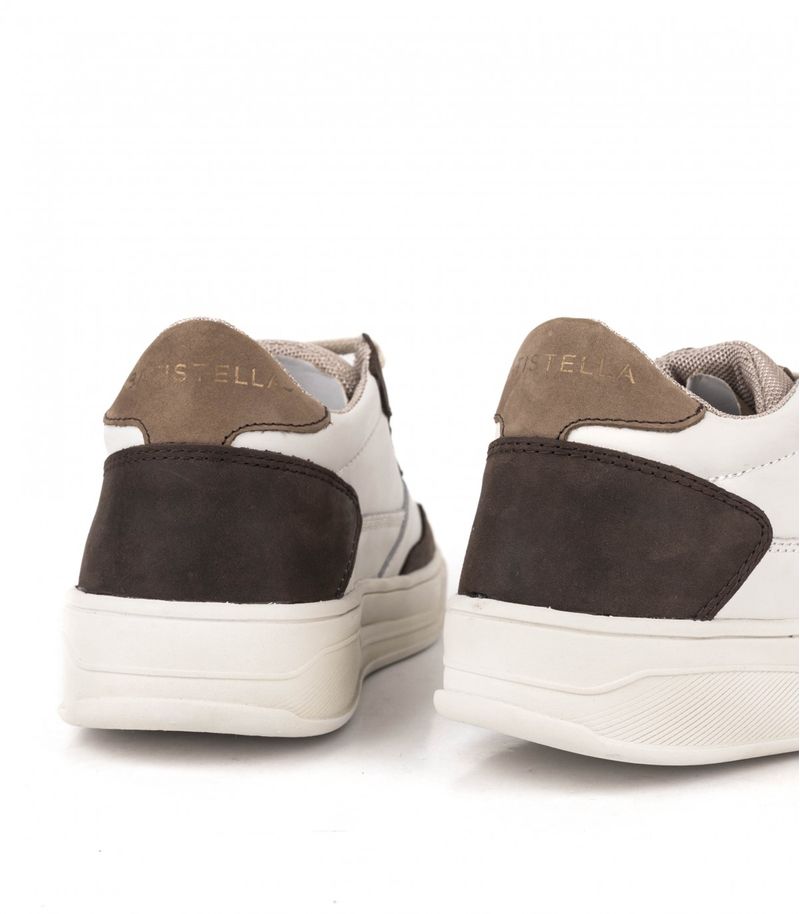 Zapatillas-urbanas-con-recortes-de-cuero-en-habano.jpg