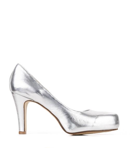 Stilettos clásicos en metalizado plata