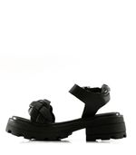 Sandalias-trenzadas-de-simil-en-negro.jpg