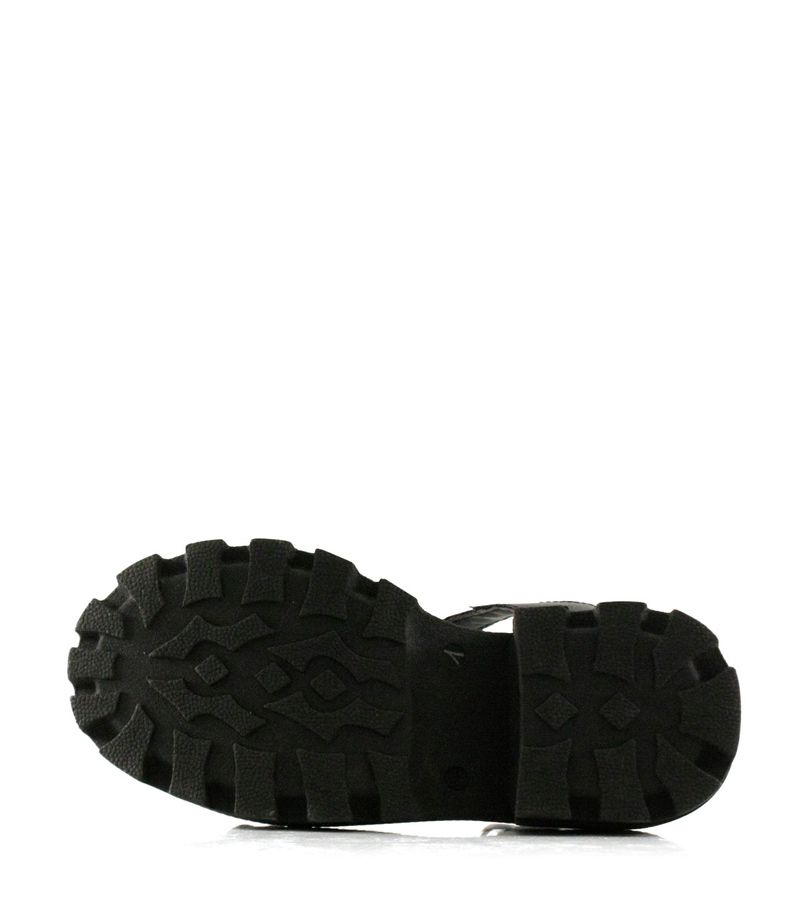 Sandalias-trenzadas-de-simil-en-negro.jpg