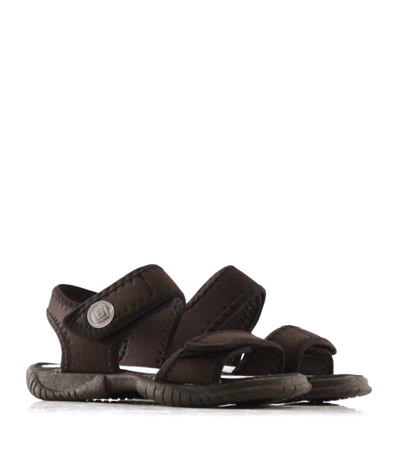 Sandalias-unisex-con-velcro-de-tela-en-negro.jpg