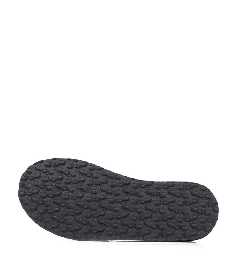 Pantuflas-abrigadas-de-simil-en-negro.jpg
