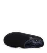 Pantuflas-abrigadas-de-simil-en-negro.jpg