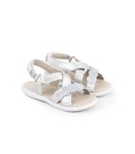 Sandalias-con-apliques-en-simil-plata.jpg