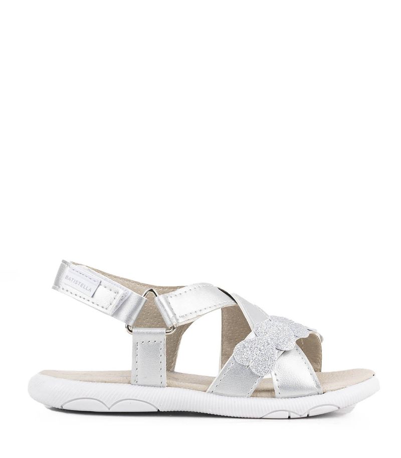 Sandalias-con-apliques-en-simil-plata.jpg