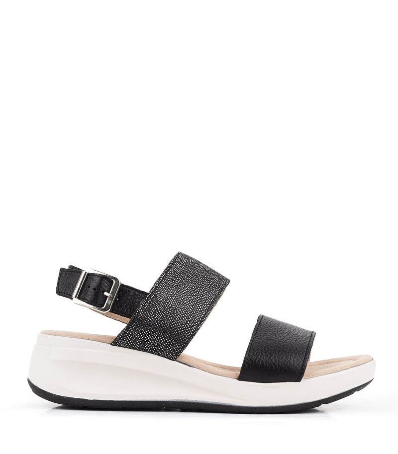 Sandalias-clasicas-combinadas-de-cuero-negro.jpg