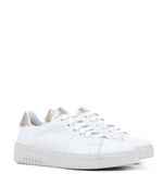 Zapatillas-urbanas-con-recortes-de-cuero-blanco