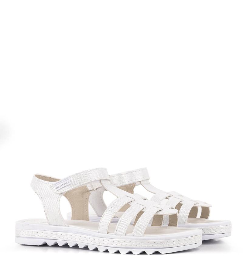 Sandalias-con-brillo-en-simil-blanco