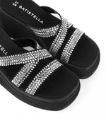 Sandalias-con-apliques-de-brillo-en-negro