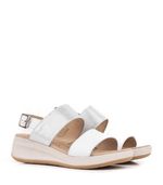 Sandalias-clasicas-combinadas-de-cuero-en-blanco