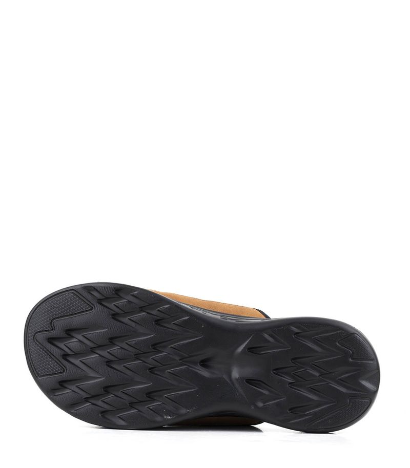 Sandalias-de-goma-con-velcro-en-suela