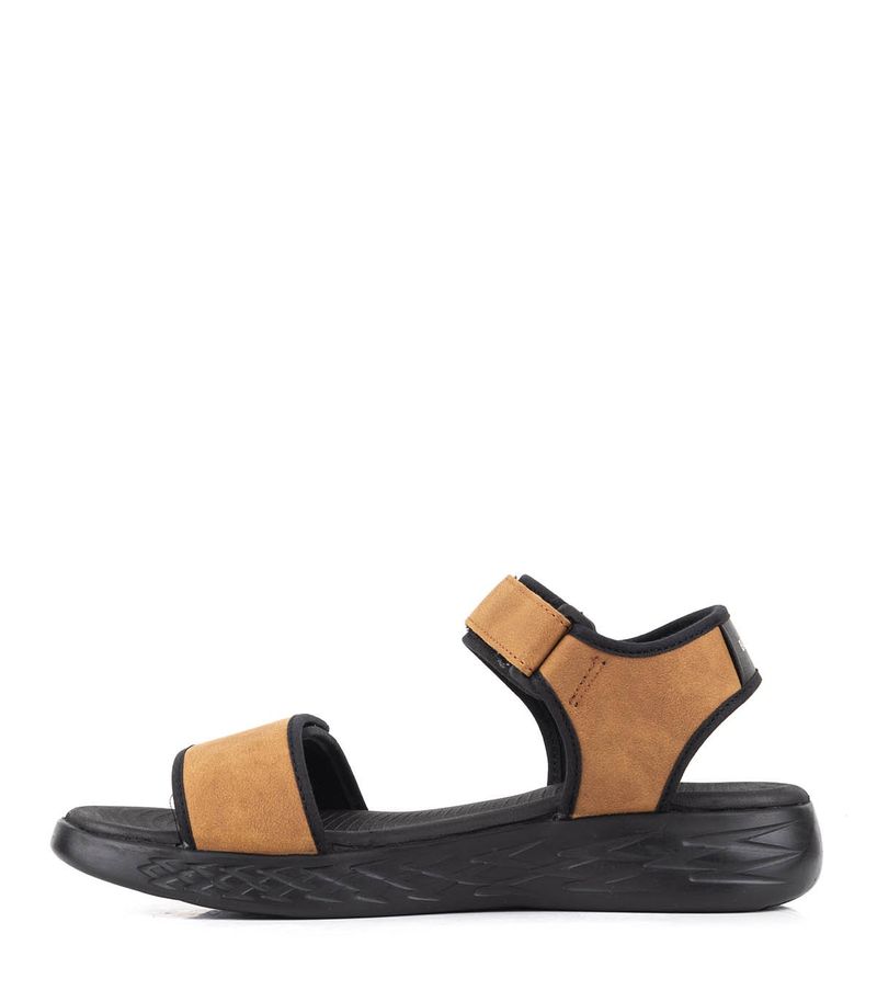 Sandalias-con-velcro-en-simil-suela