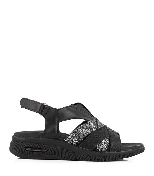 Sandalias tramadas de cuero negro