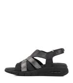 Sandalias-tramadas-de-cuero-negro