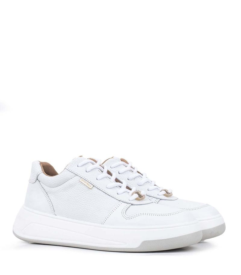 Zapatillas-urbanas-acordonadas-de-cuero-blanco