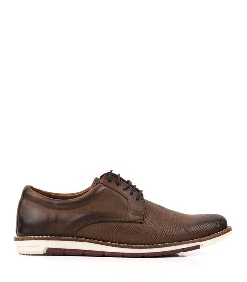 Zapatos de vestir en cuero picado en marrón