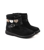 Botas-corazon-de-gamuza-en-negro