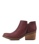 Botas-cortas-con-cintas-de-cuero-bordo