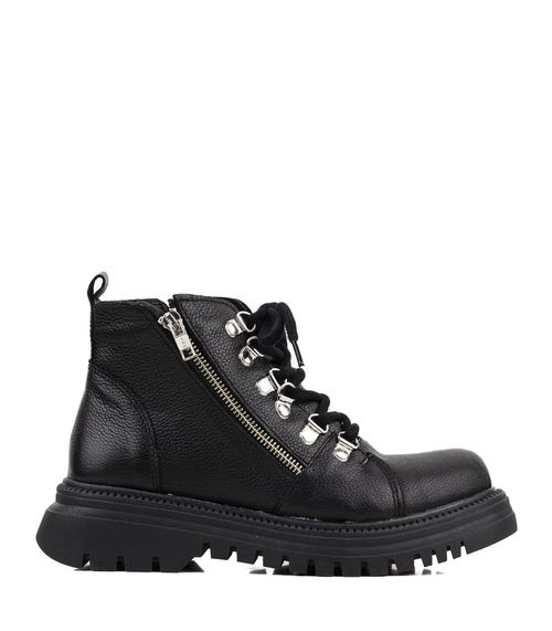 Borcego estilo alpino de cuero negro