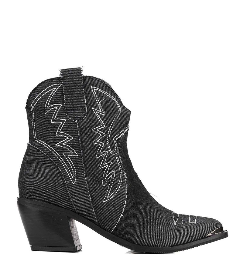 Botas-cortas-texanas-de-tela-en-negro