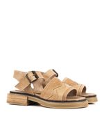 Sandalias-bajas-de-cuero-en-beige