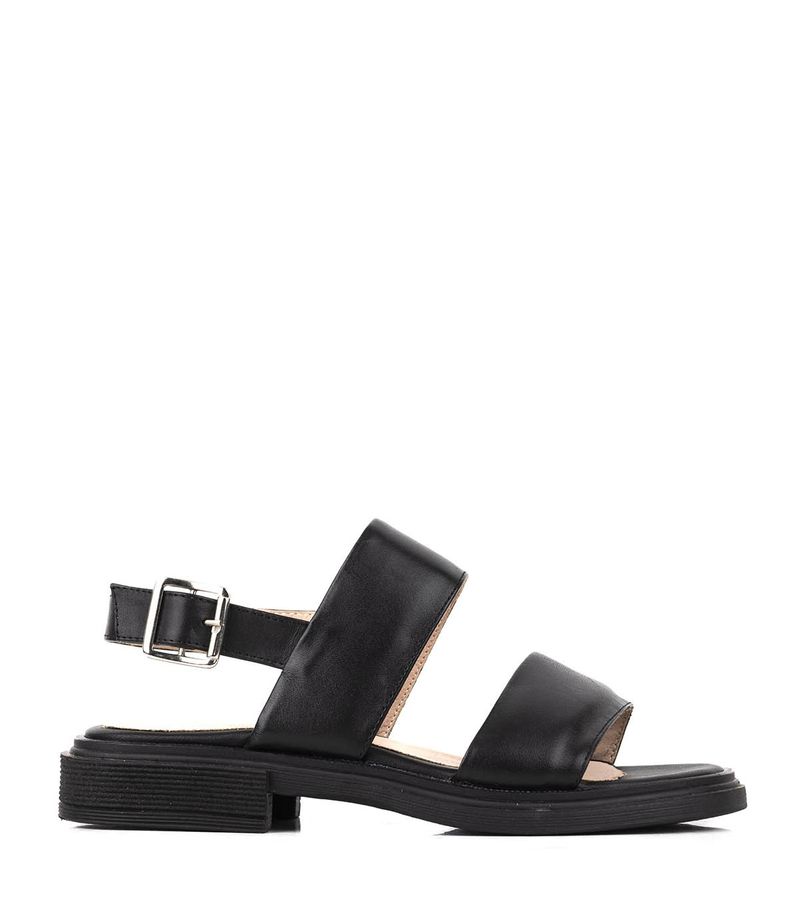 Sandalias-bajas-de-cuero-en-negro