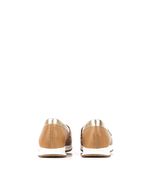 Mocasines-de-cuero-con-detalles-en-camel