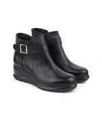Botas-cortas-base-tractor-de-cuero-negro